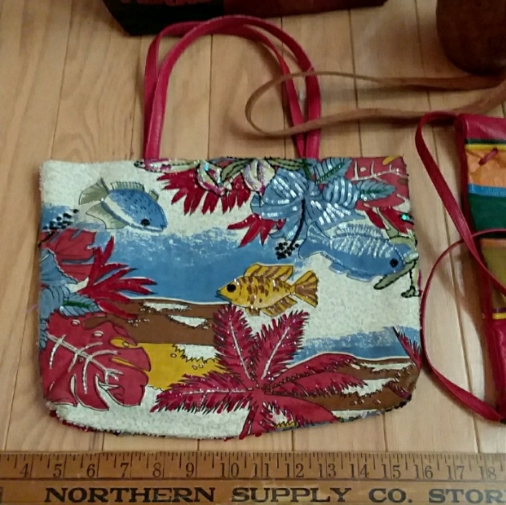 SEQUINED BEADED DEEP SEA PURSE HANDBAG!